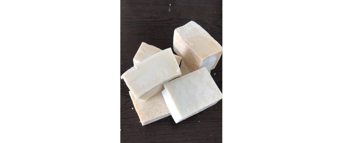 Zeytin Yağı Sabunu 1 Kg Zeytin Yağı Sabunu 1 Kg